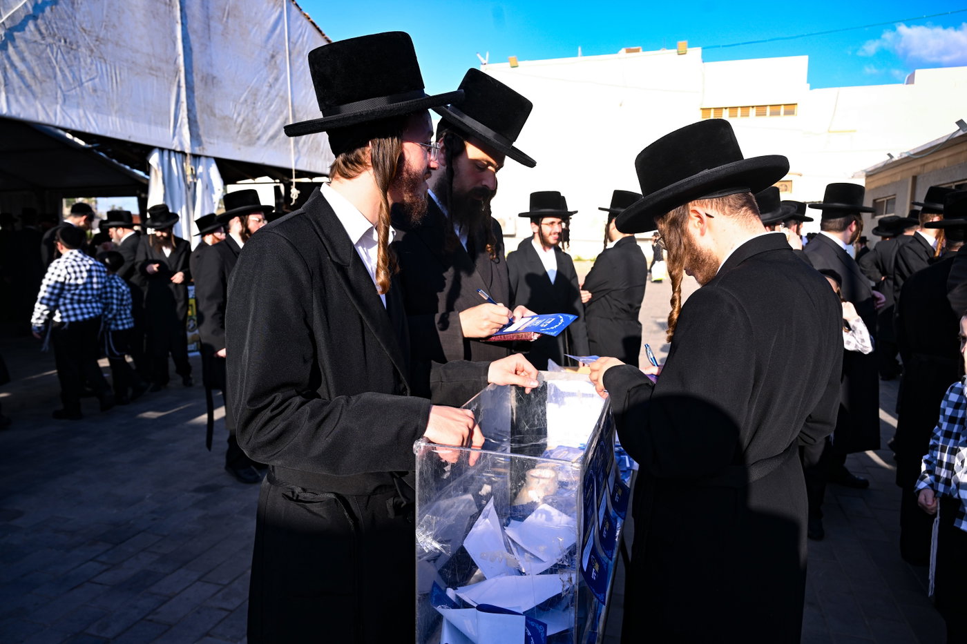 סליחות ראשונות בחצה"ק צאנז