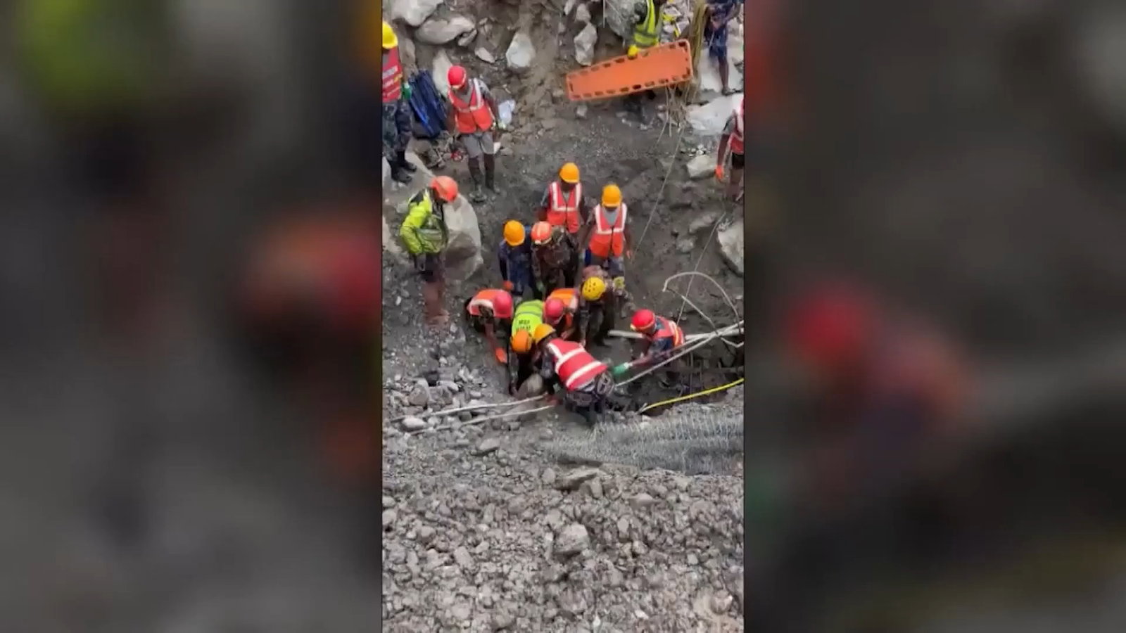 11 ימים קבורה בבוץ: מחלצים שברו את הקיר וגילו את האישה 