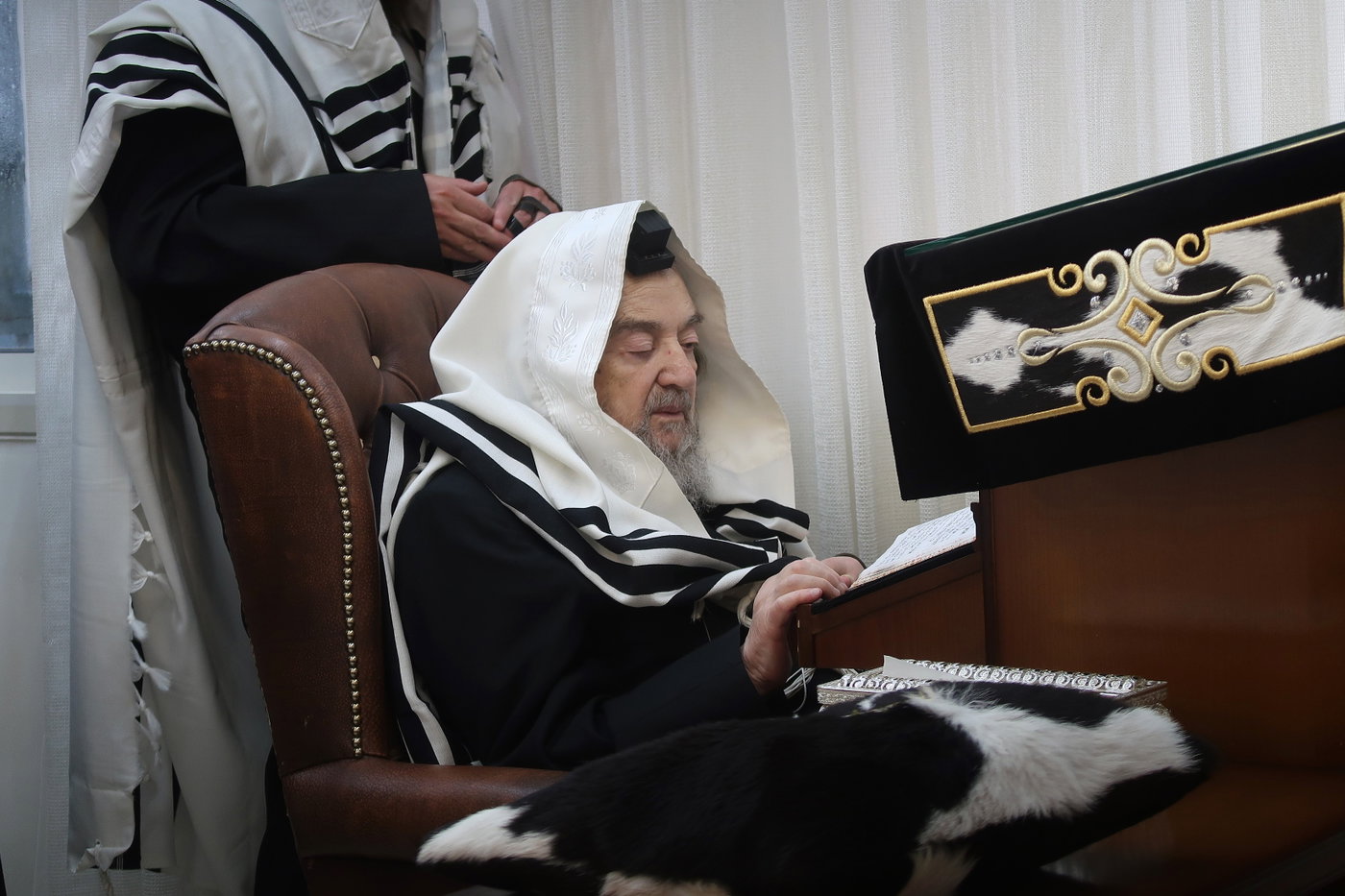 א' סליחות אצל הגה"צ רבי יעקב מאיר שכטר