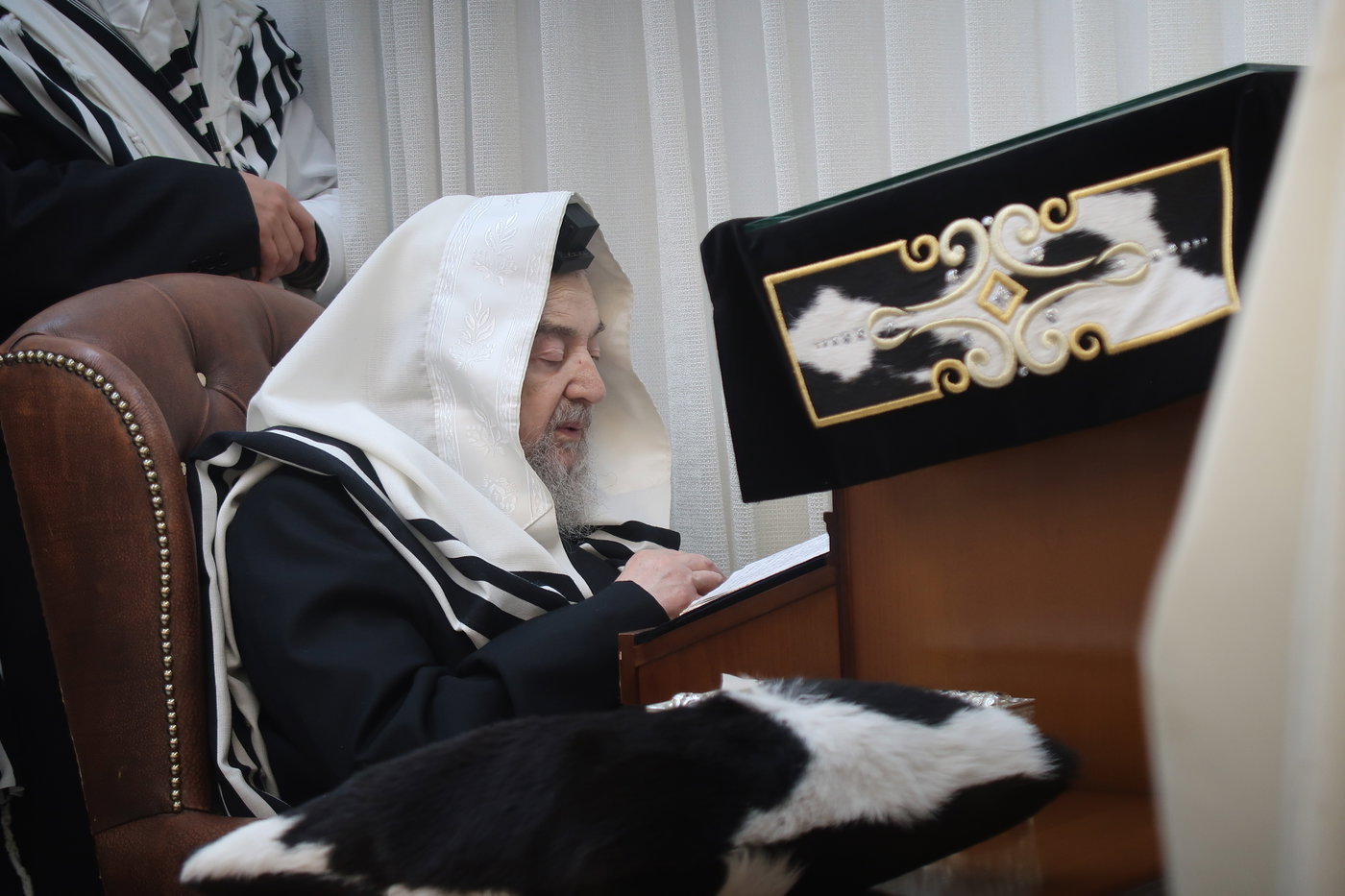 א' סליחות אצל הגה"צ רבי יעקב מאיר שכטר