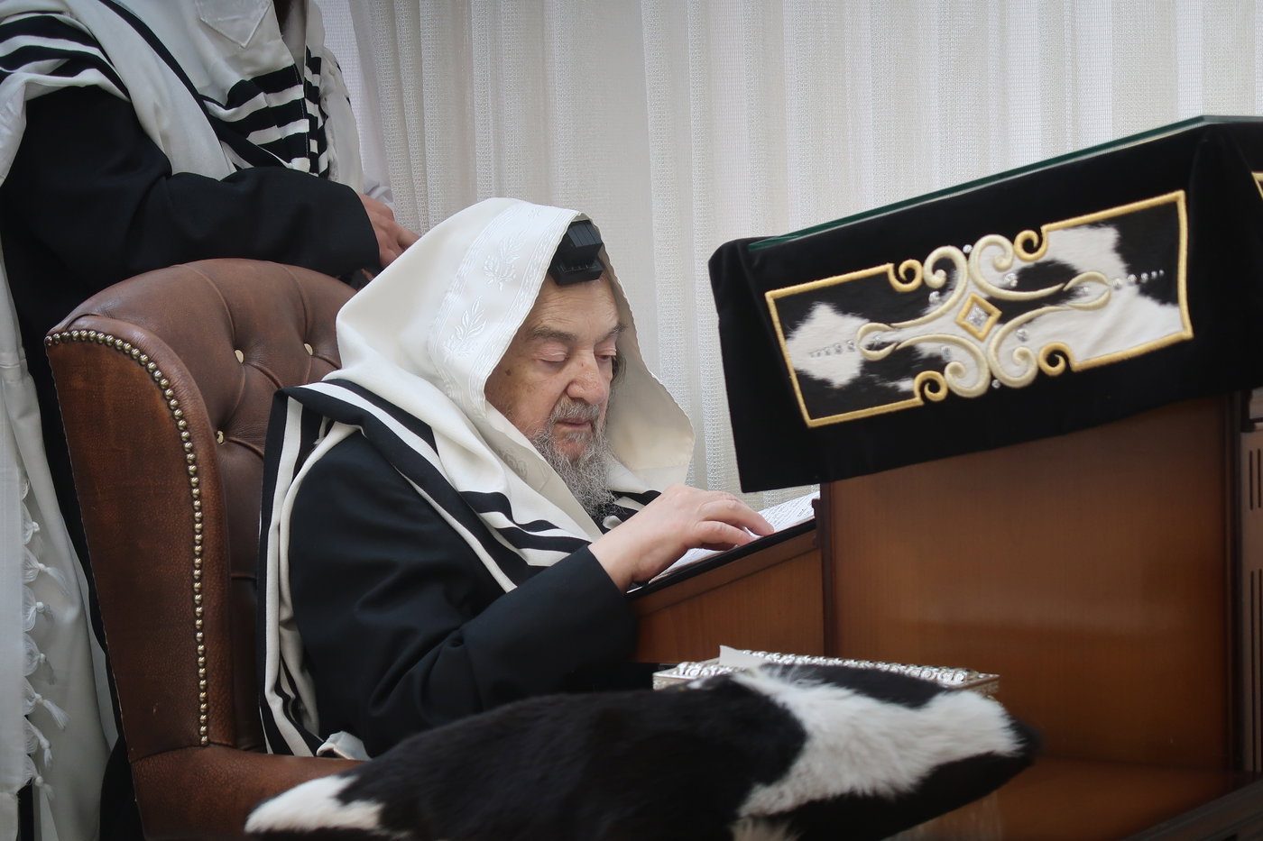 א' סליחות אצל הגה"צ רבי יעקב מאיר שכטר