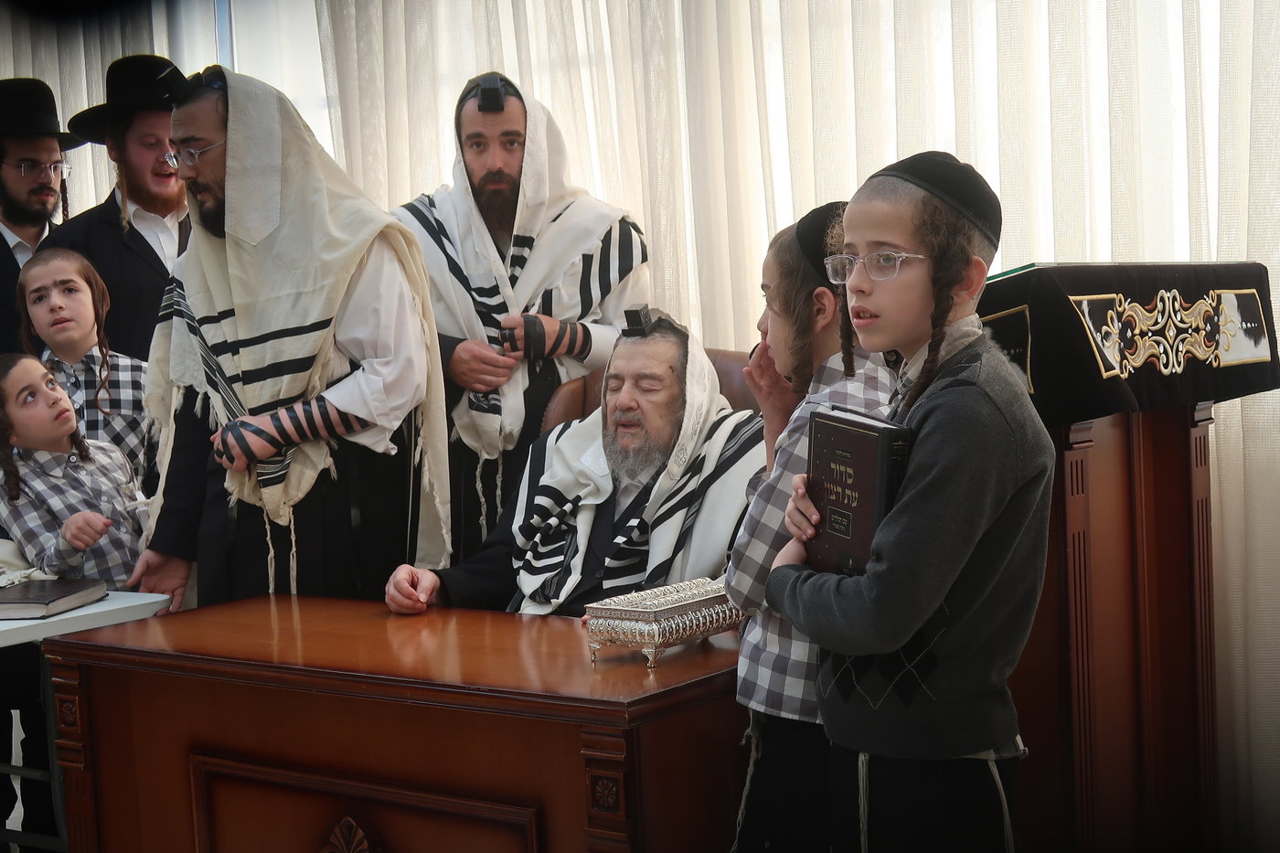 א' סליחות אצל הגה"צ רבי יעקב מאיר שכטר