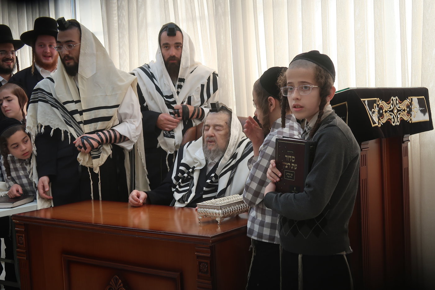 א' סליחות אצל הגה"צ רבי יעקב מאיר שכטר