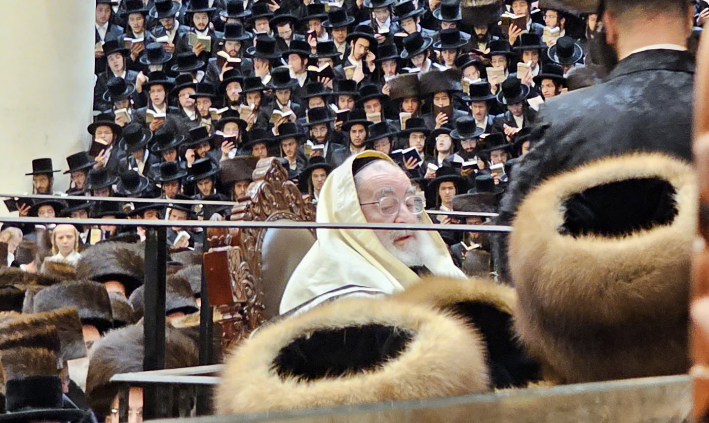 סליחות ראשונות בחצה"ק ויז'ניץ
