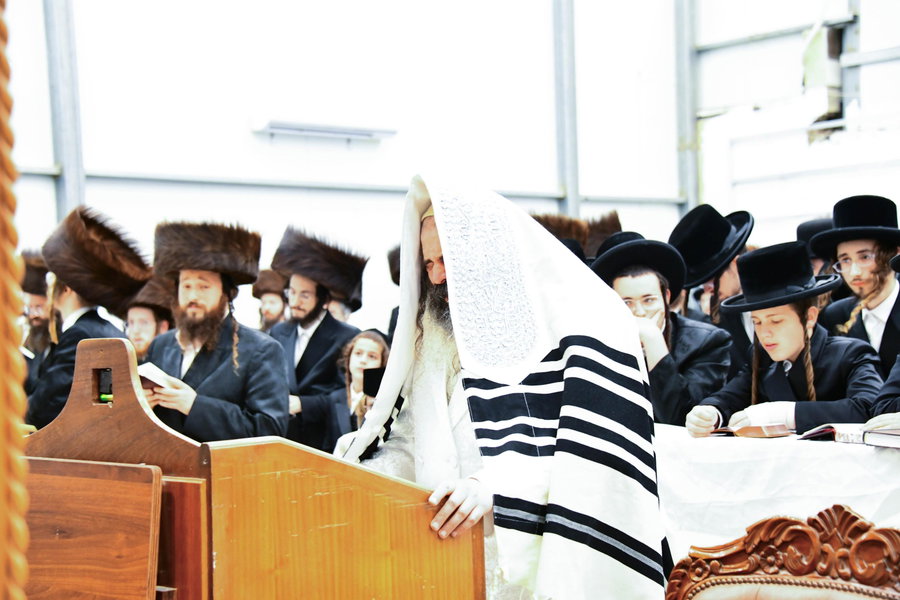 סליחות בחצה"ק זוטשקא