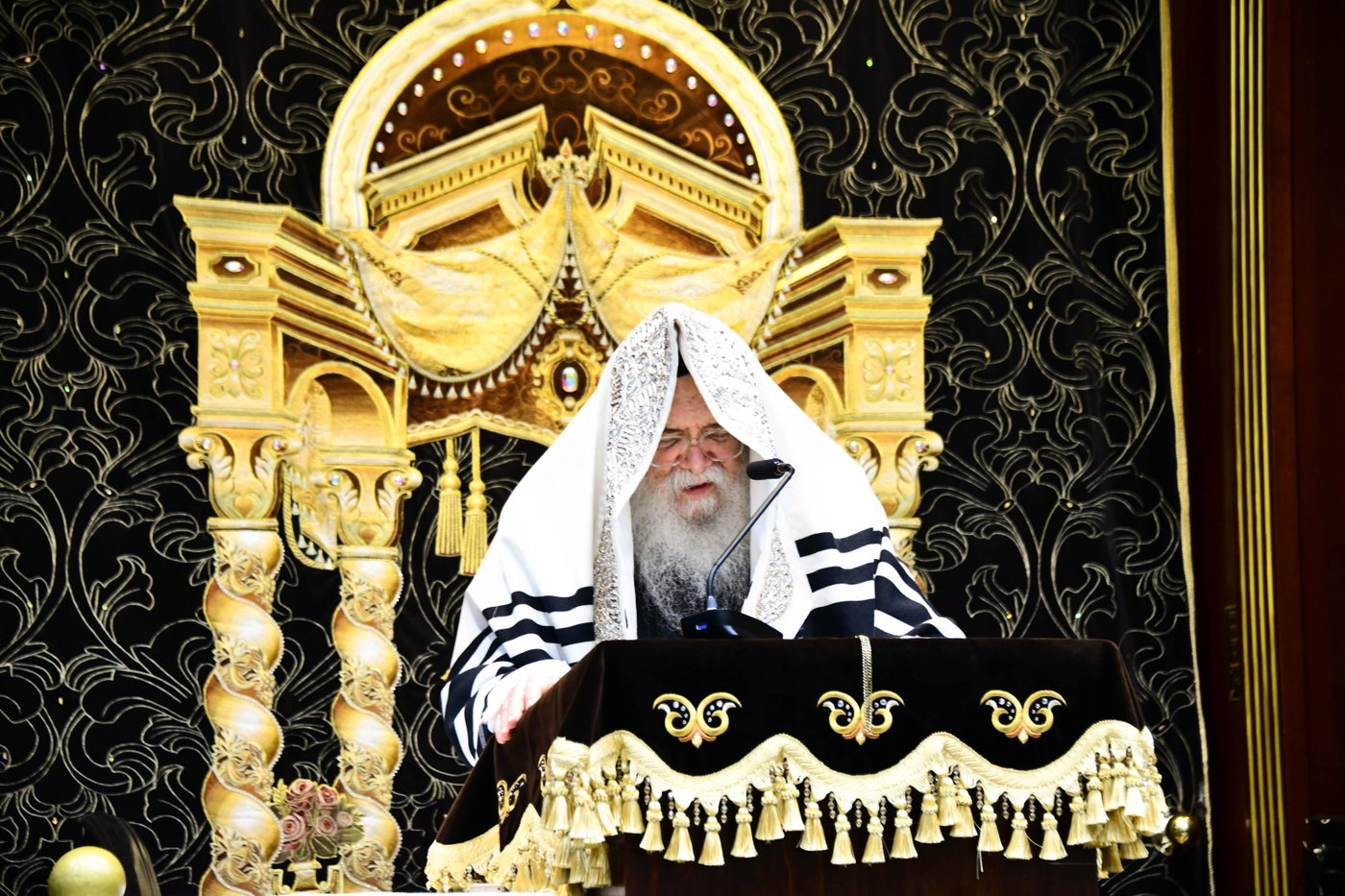 סליחות ראשונות בחצה"ק דארג