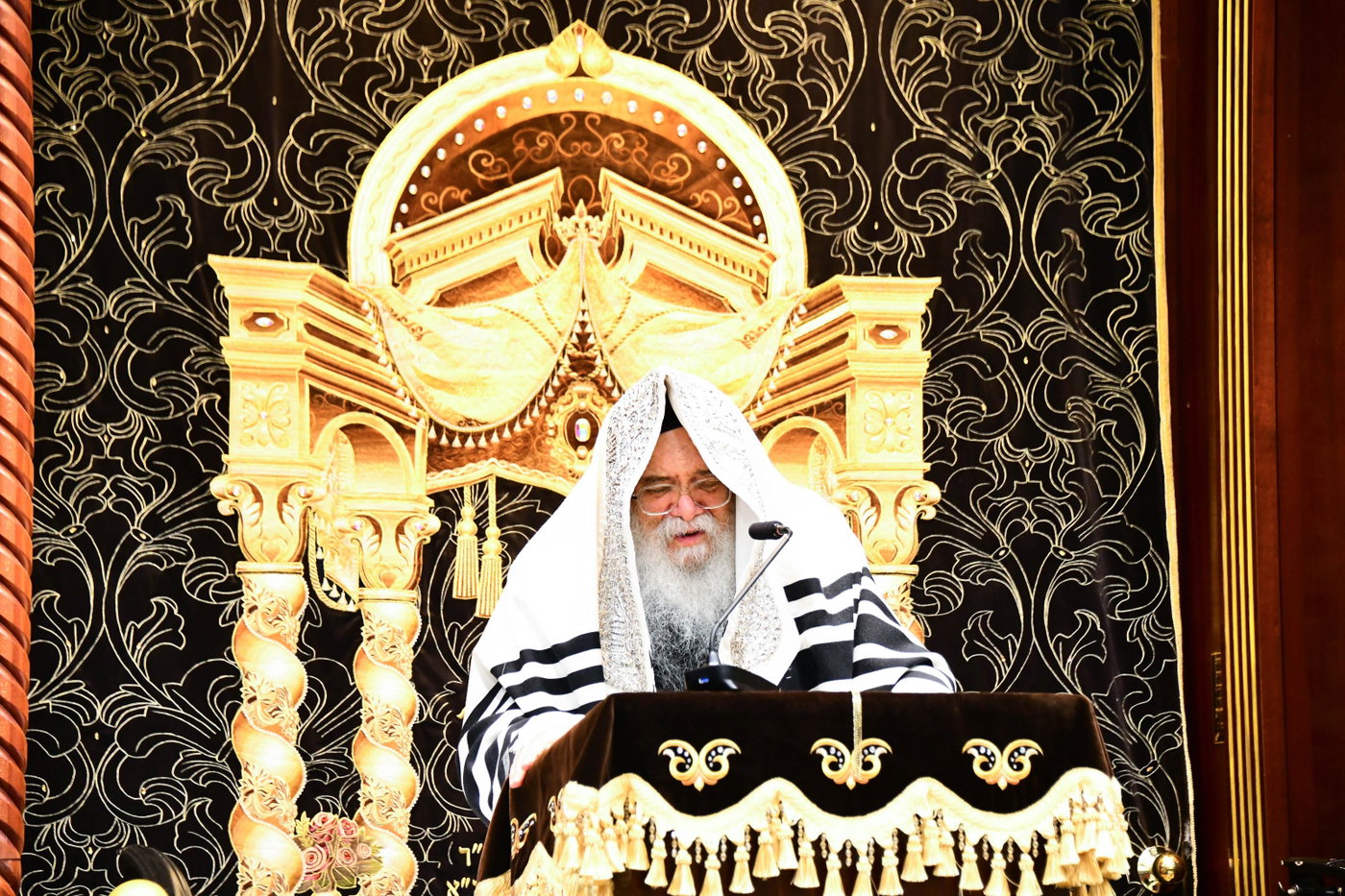 סליחות ראשונות בחצה"ק דארג