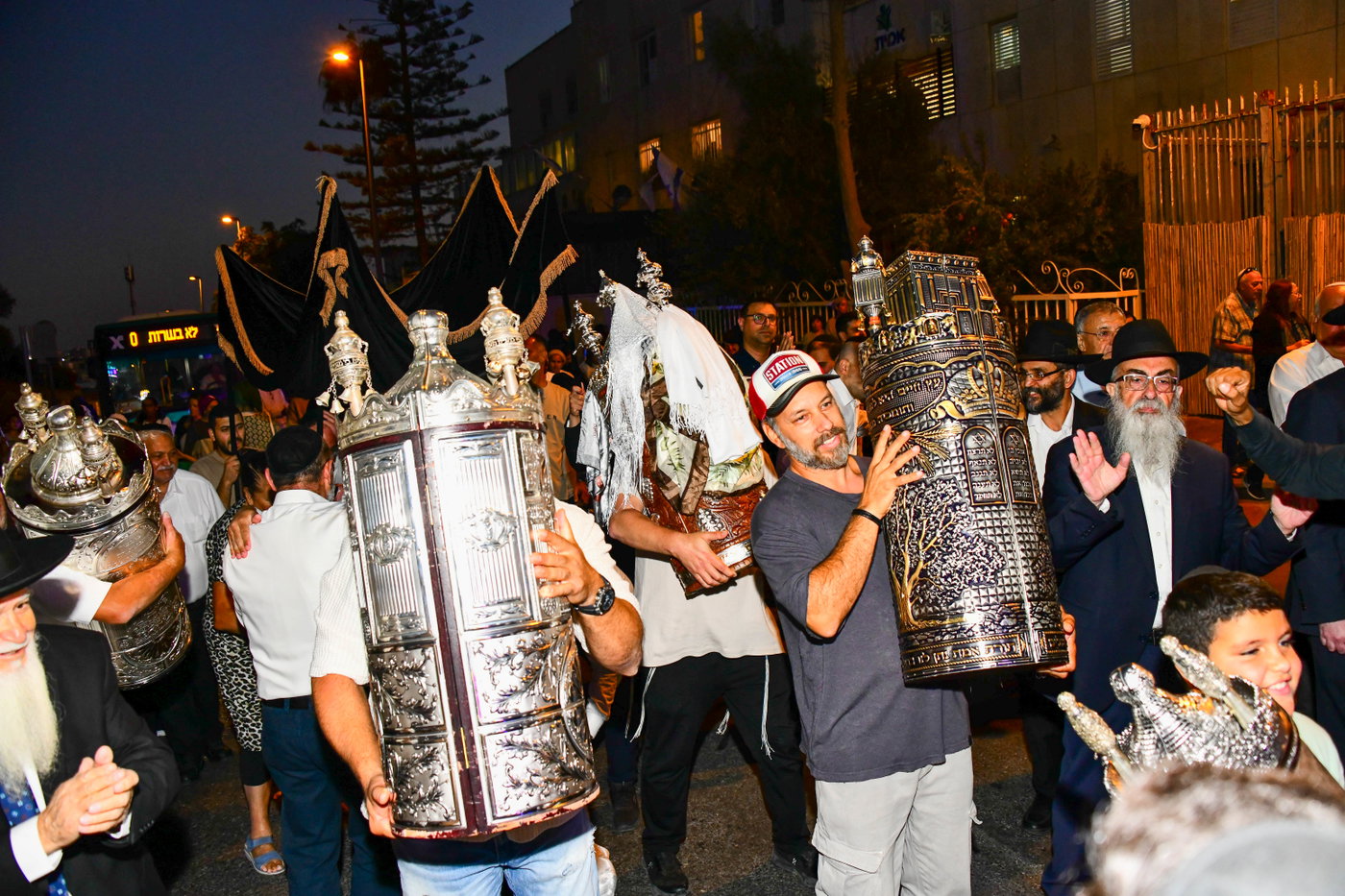 מעמד הכנסת ספר התורה