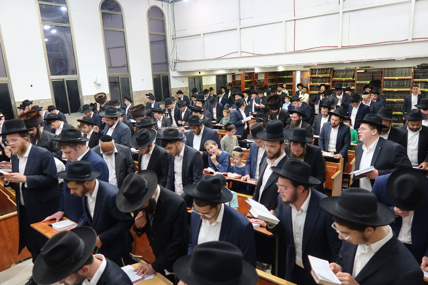 סליחות ראשונות אצל הגר"מ שטרנבוך
