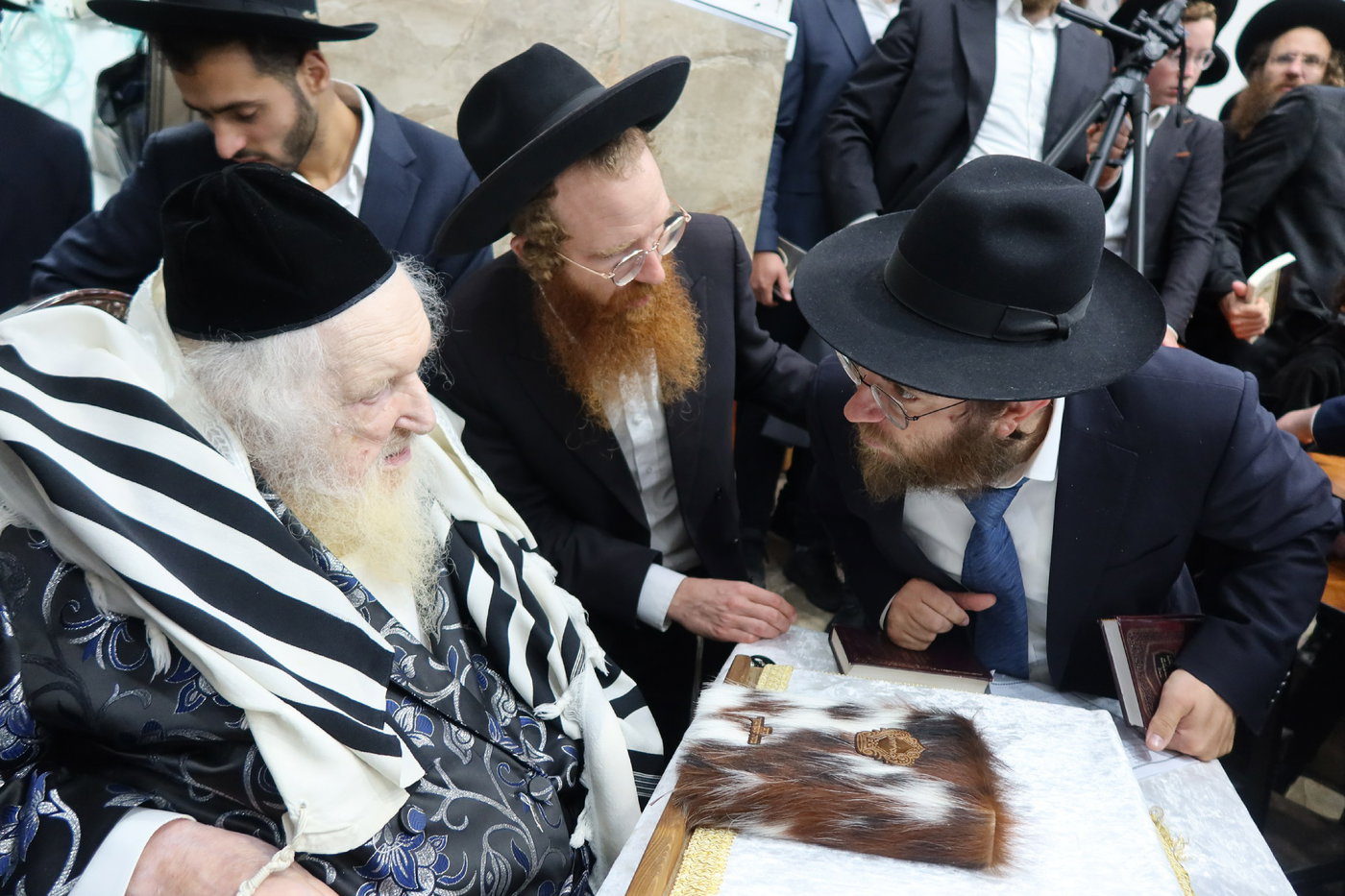 סליחות ראשונות אצל הגר"מ שטרנבוך