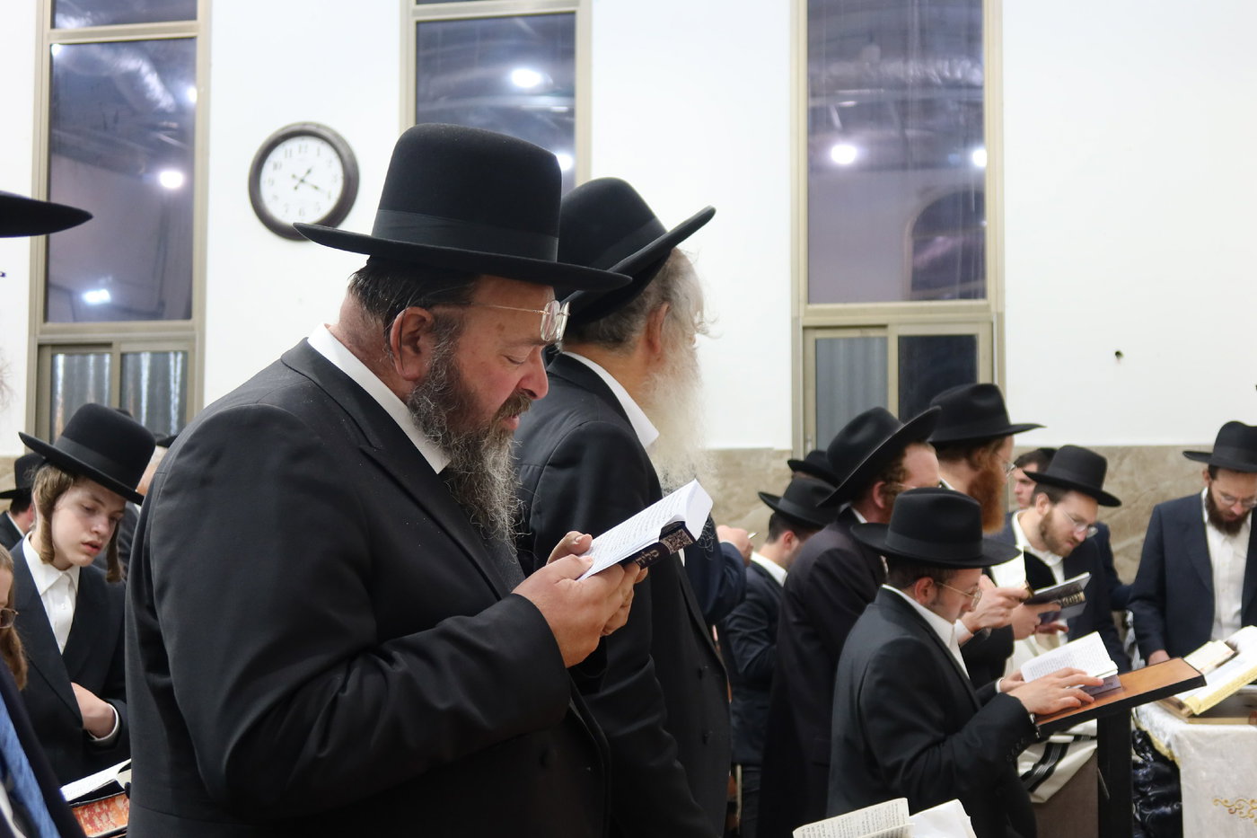 סליחות ראשונות אצל הגר"מ שטרנבוך