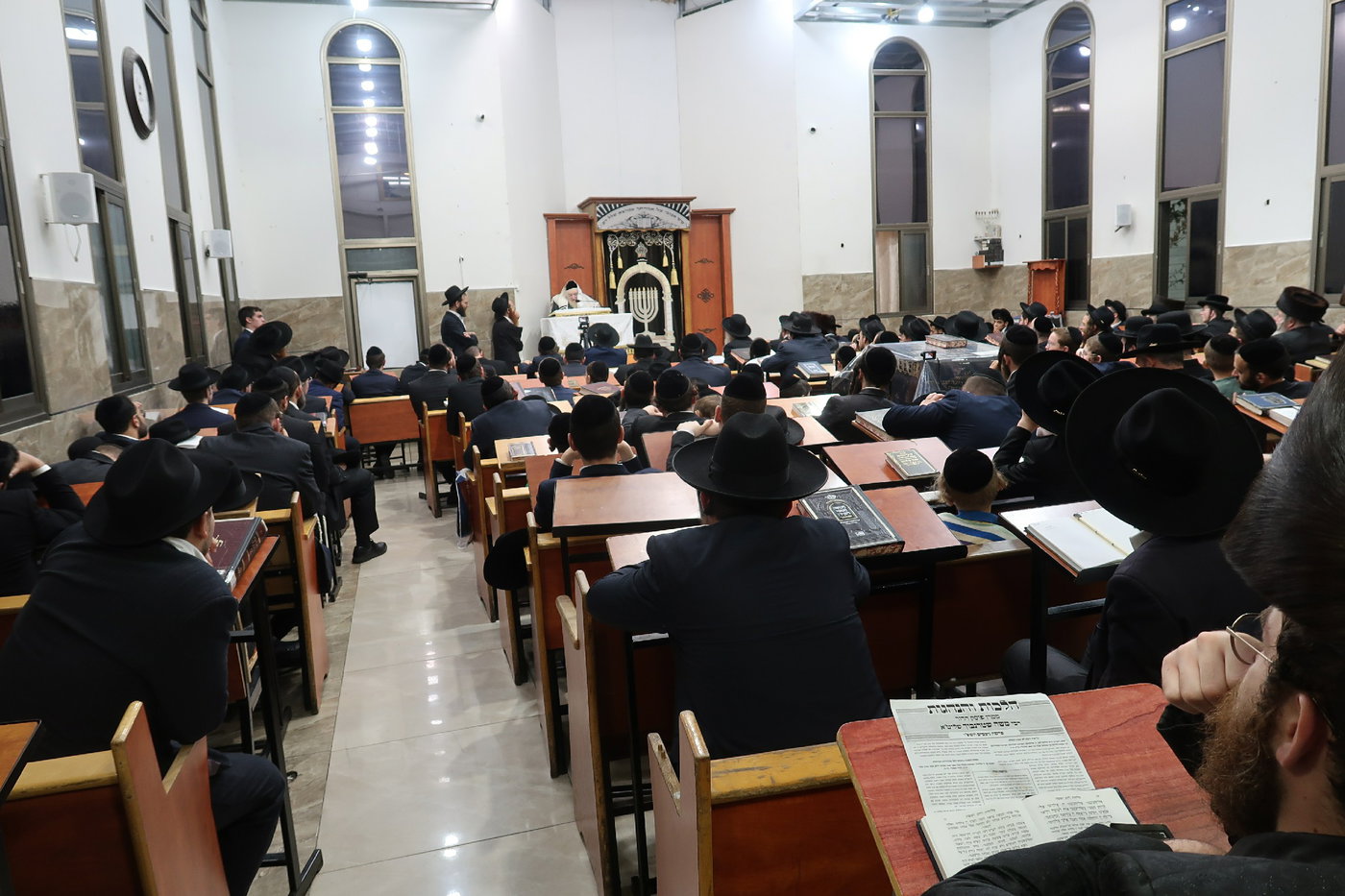 סליחות ראשונות אצל הגר"מ שטרנבוך