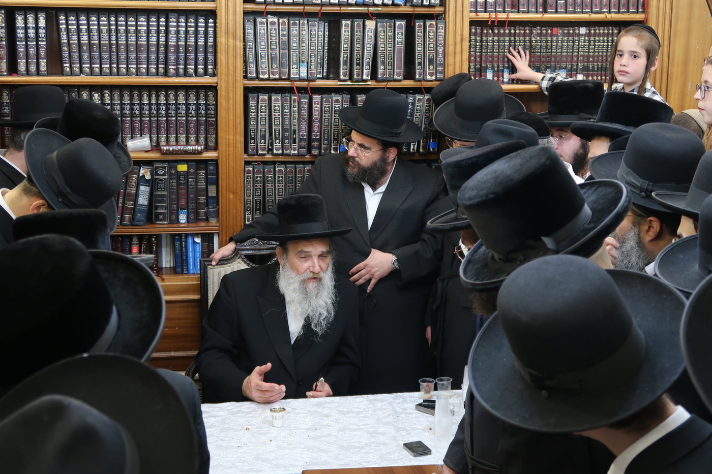 האדמו"ר מאשלג בני היכלא במסע הקודש לצפון