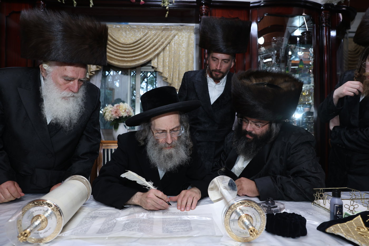 הכנסת ספר תורה במירון