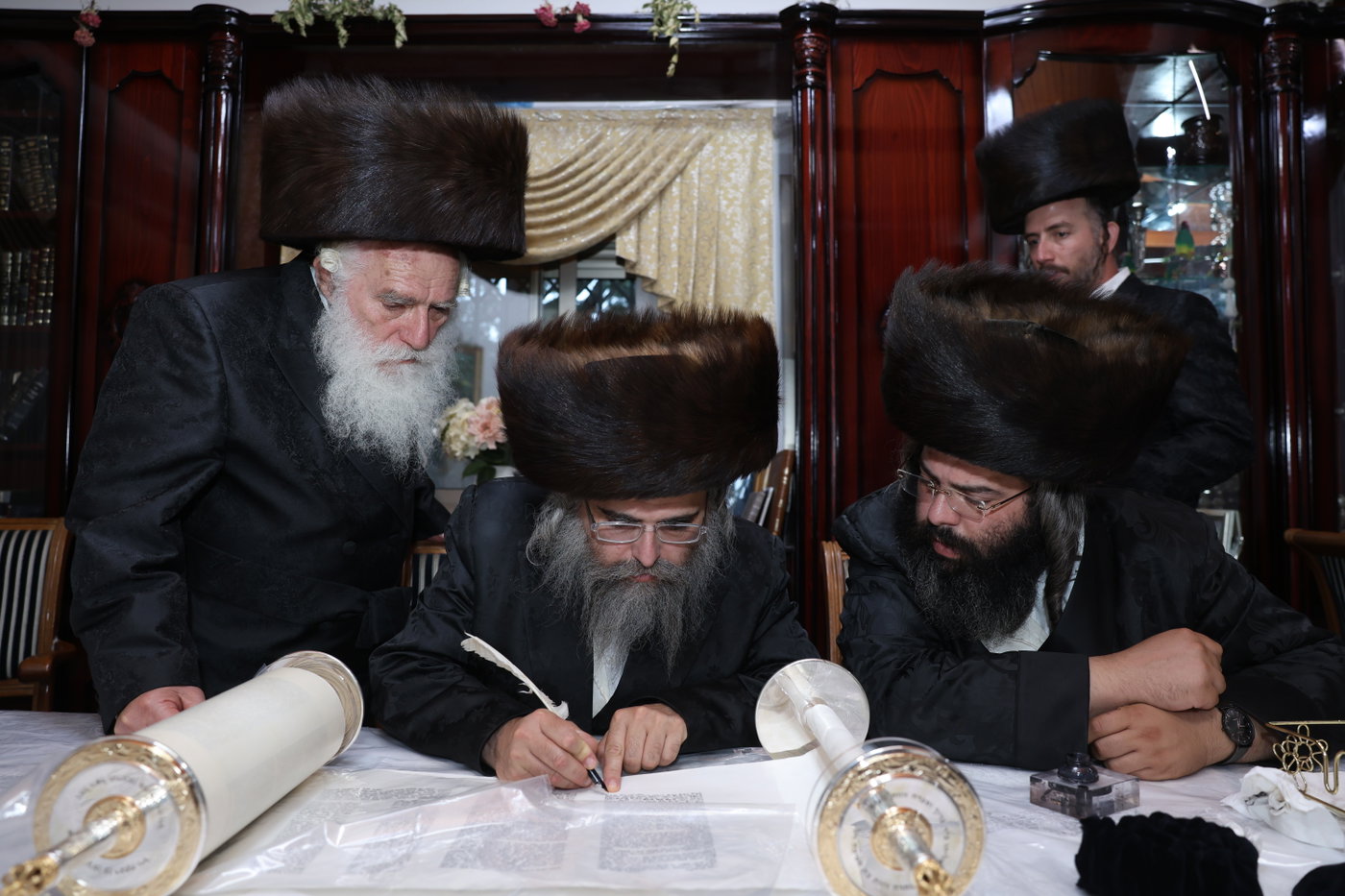 הכנסת ספר תורה במירון