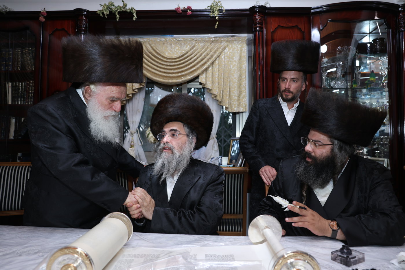 הכנסת ספר תורה במירון