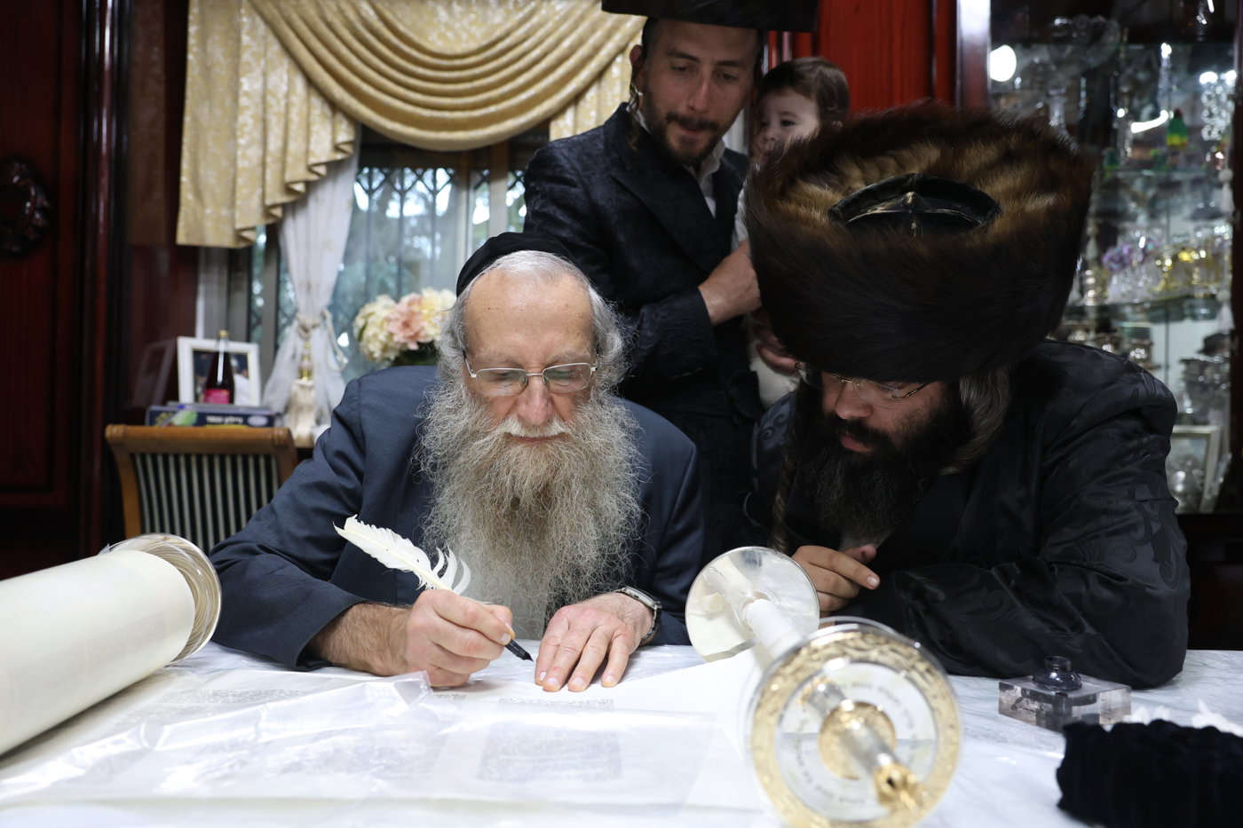 הכנסת ספר תורה במירון