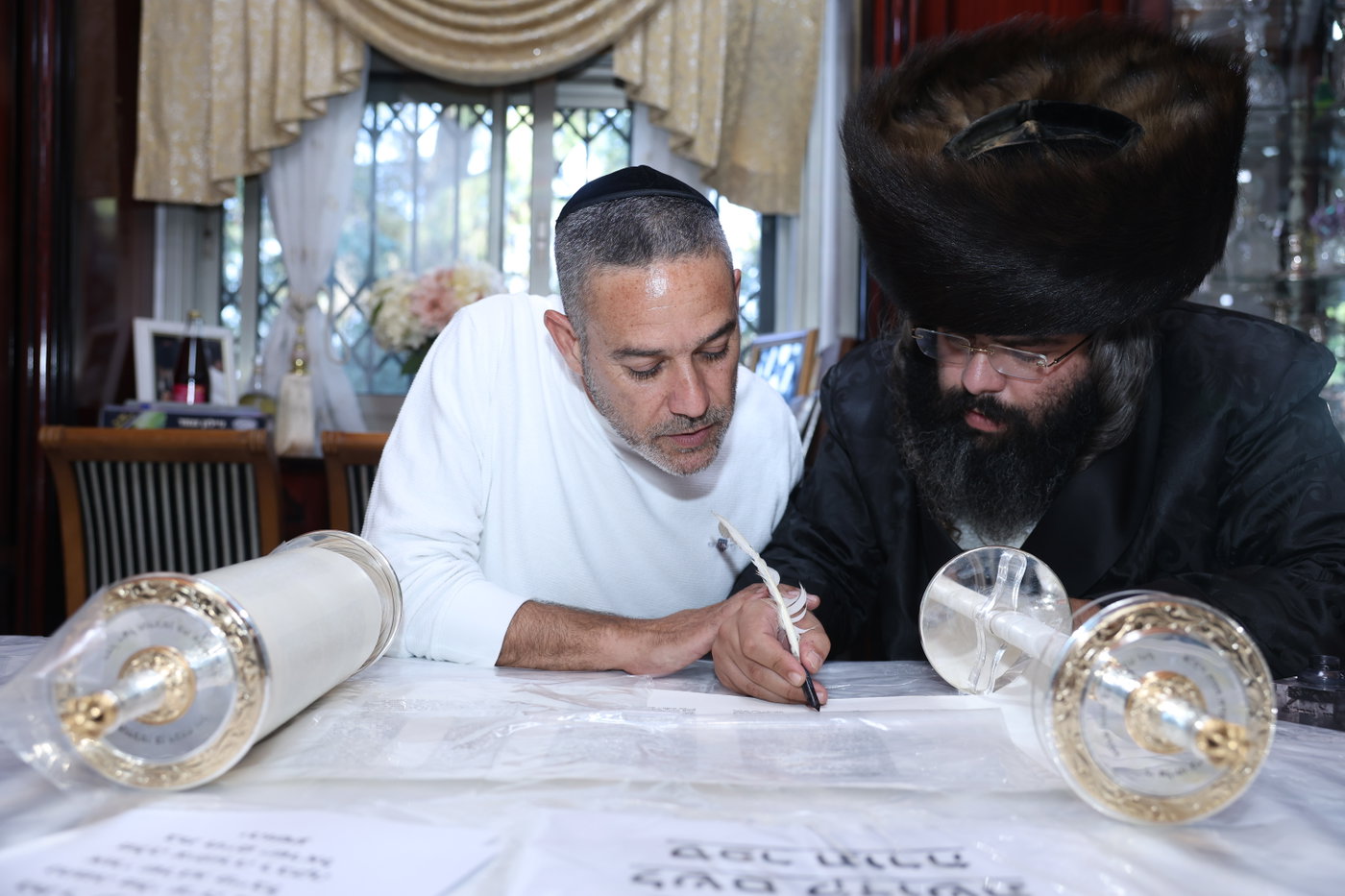 הכנסת ספר תורה במירון