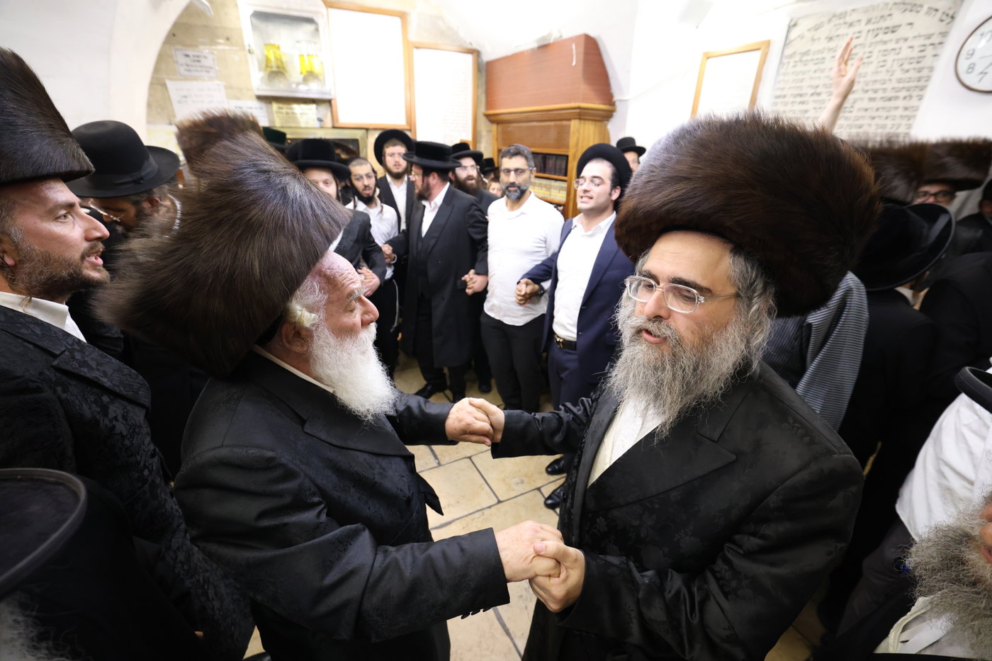 הכנסת ספר תורה במירון