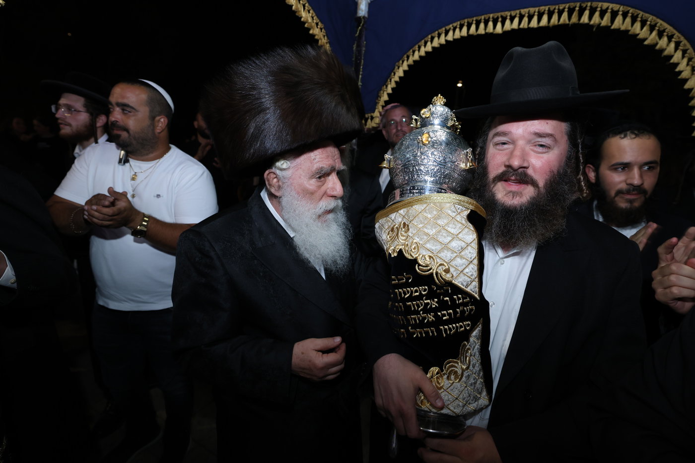 הכנסת ספר תורה במירון