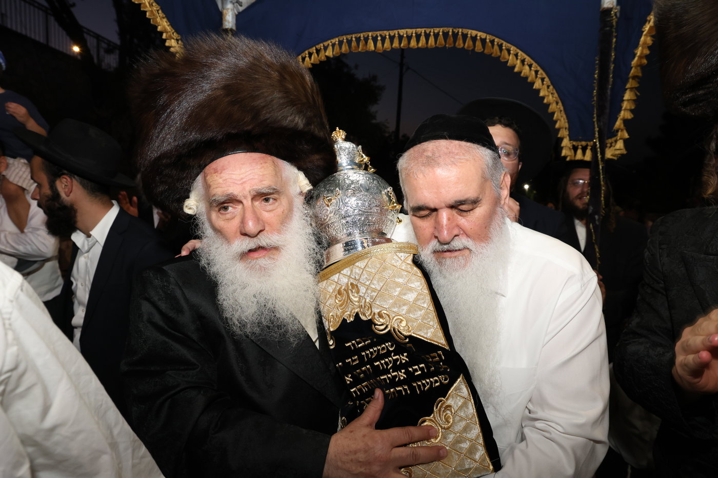 הכנסת ספר תורה במירון