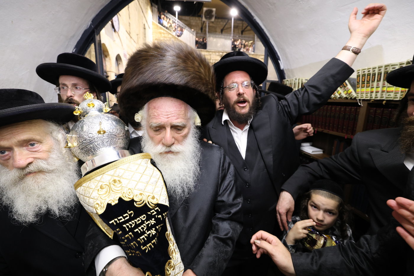 הכנסת ספר תורה במירון