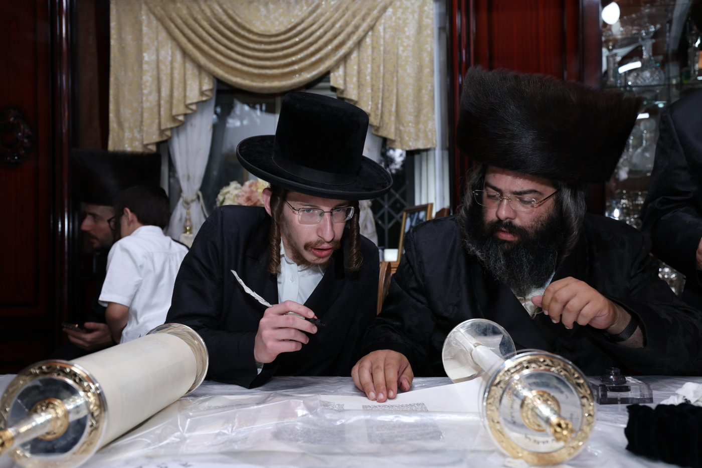 הכנסת ספר תורה במירון