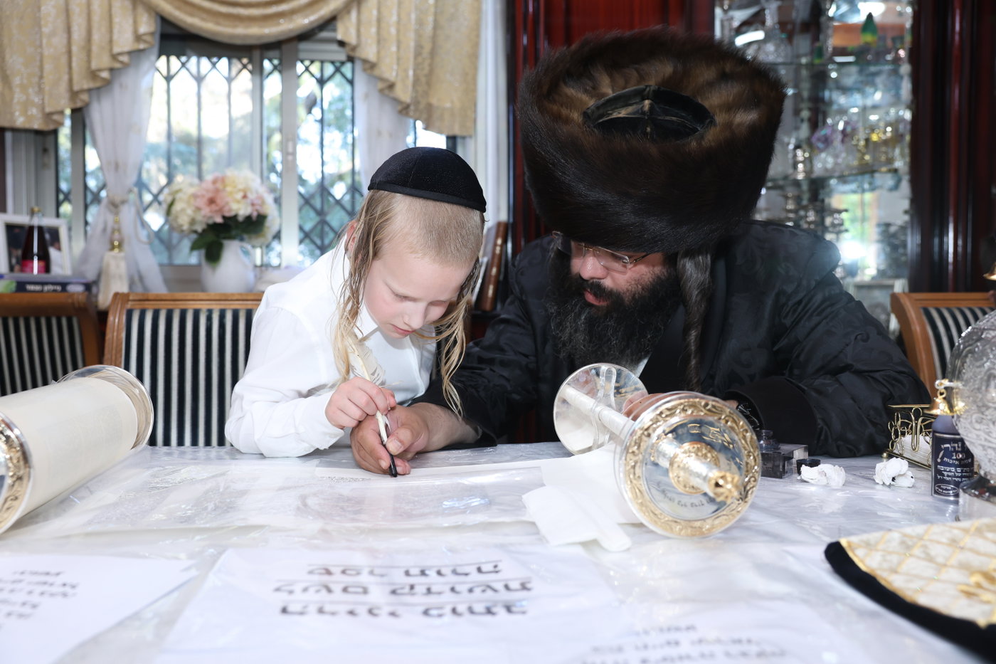 הכנסת ספר תורה במירון