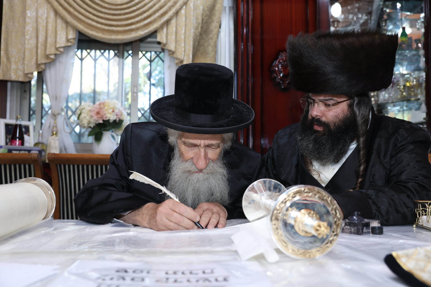 הכנסת ספר תורה במירון