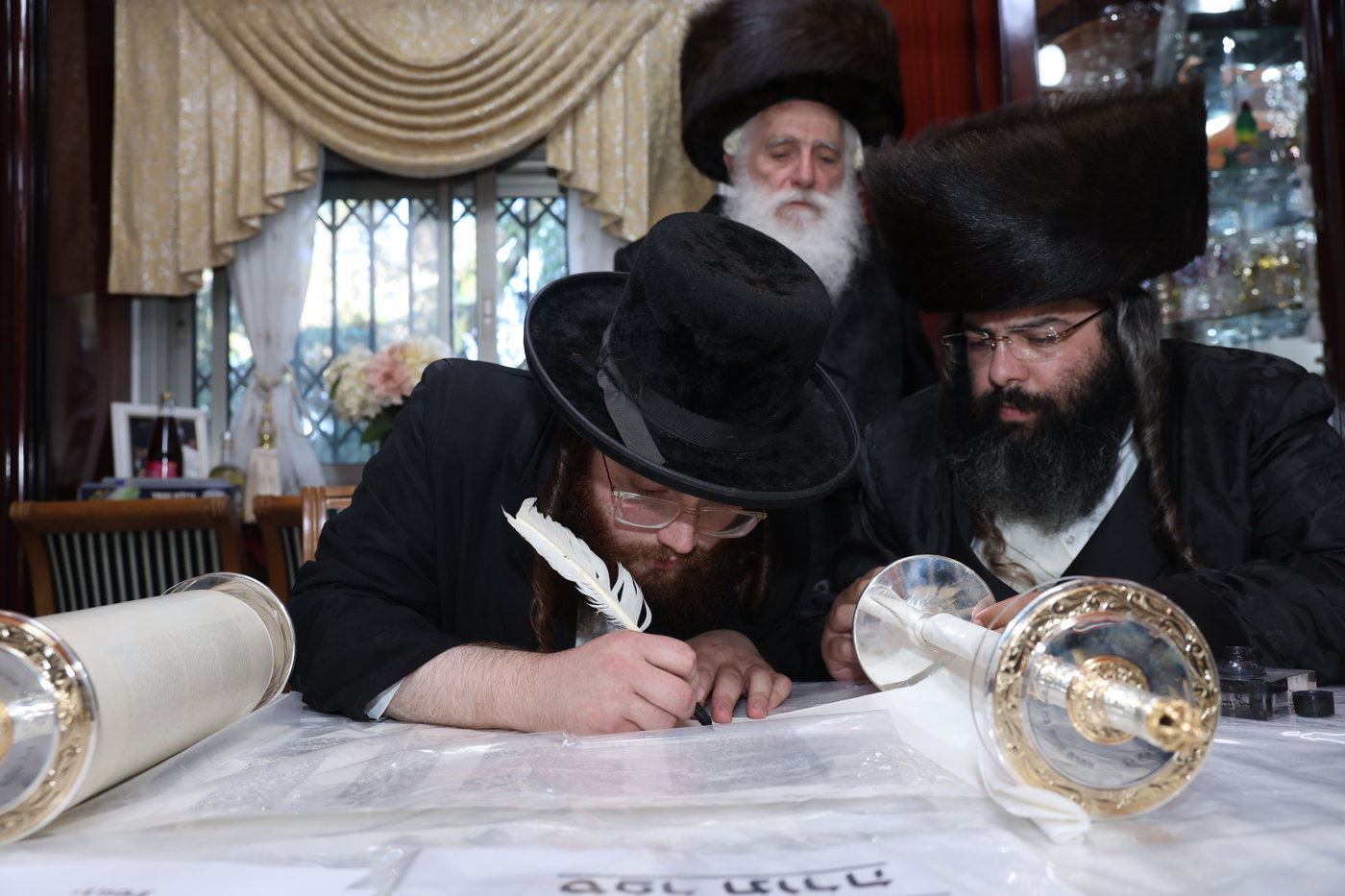 הכנסת ספר תורה במירון
