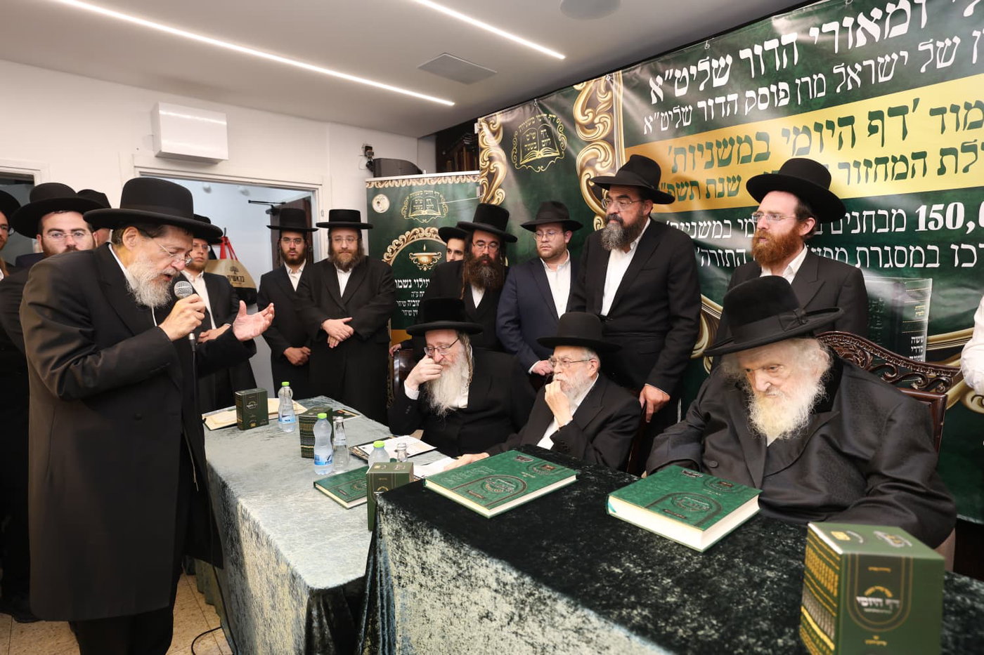 המעמד במעונו של הגר"מ שטרנבוך