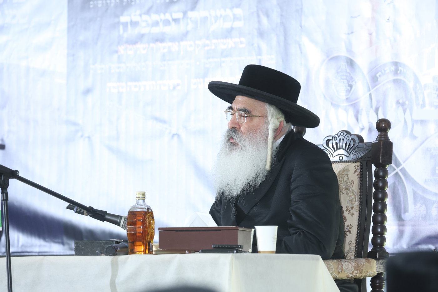 האדמו"ר מדושינסקיא בחברון