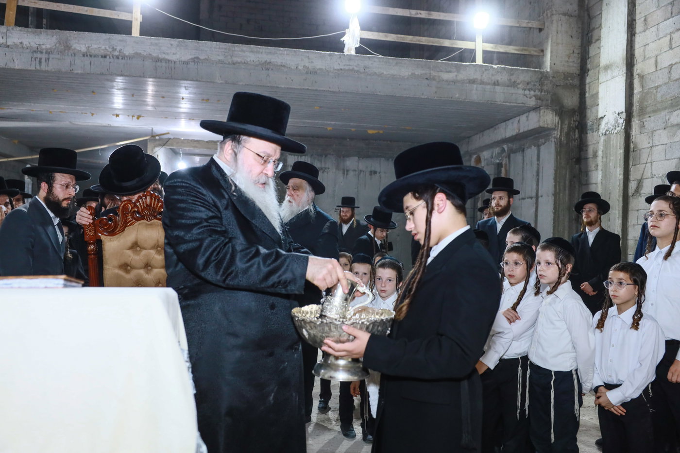 האדמו"ר מנדבורנה בקריית גת