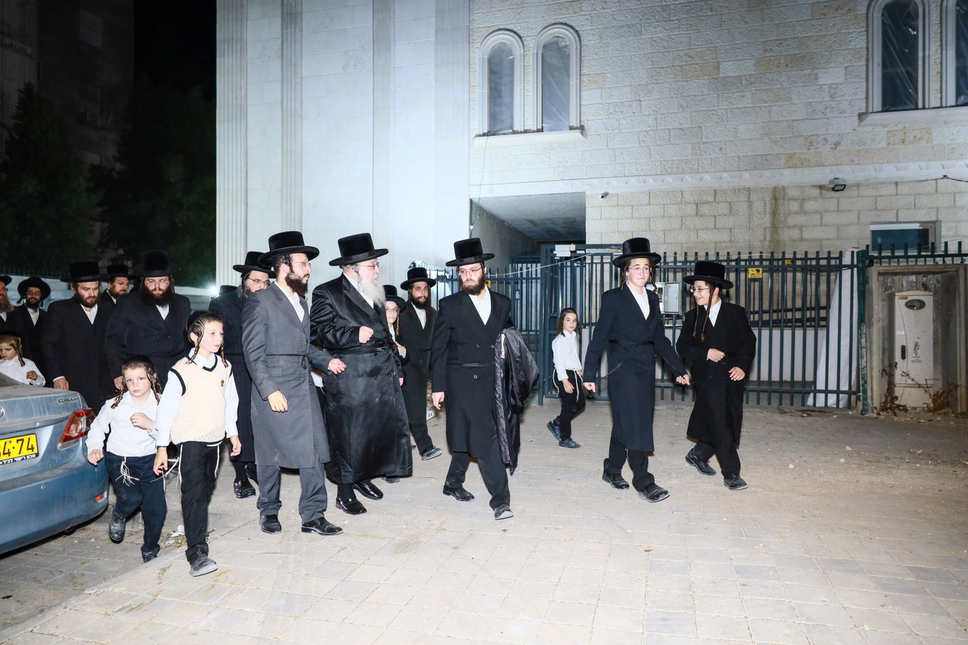 האדמו"ר מנדבורנה בקריית גת