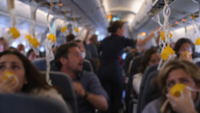 174 נוסעים נתקפו פאניקה: המטוס צנח בפתאומיות בגובה עצום