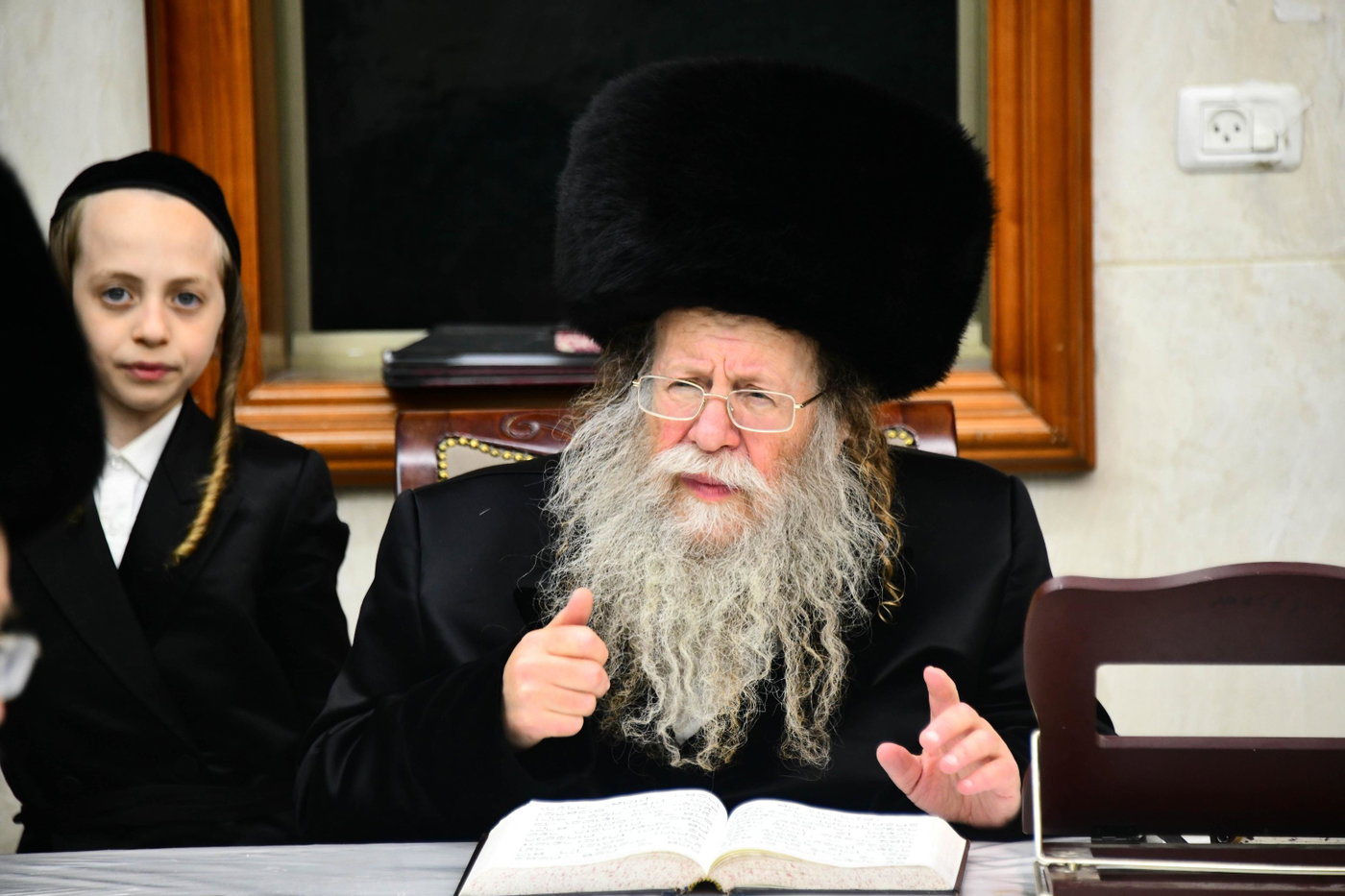 מוצאי ר"ה בחצה"ק קוזמיר
