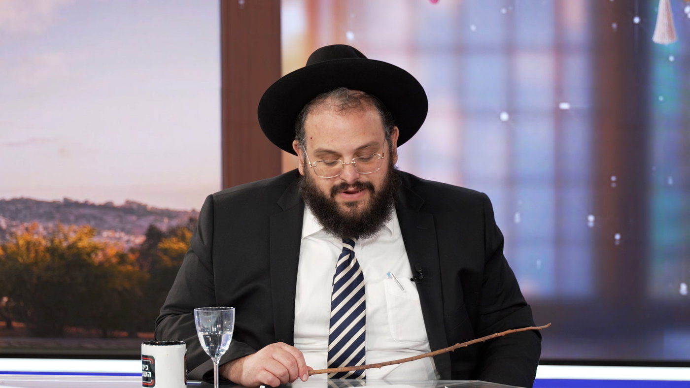 הרב אברהם מימון עם בדי ערבה
