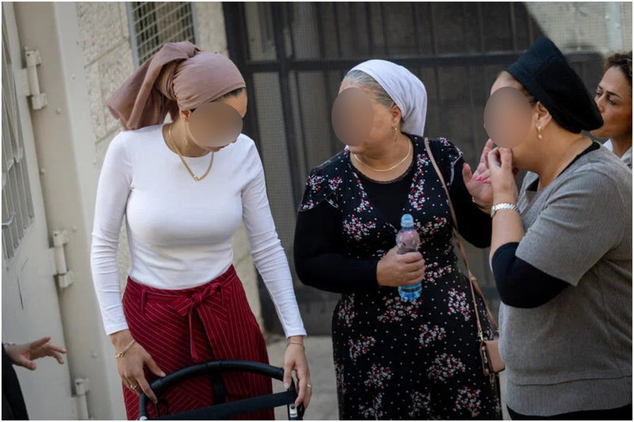 אימו של החשוד ברצח בניהו רזי פונתה לבית חולים בחשד לאירוע מוחי