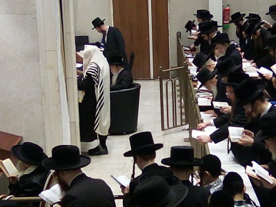 האדמו"ר מפשעווארסק בסליחות זכור ברית