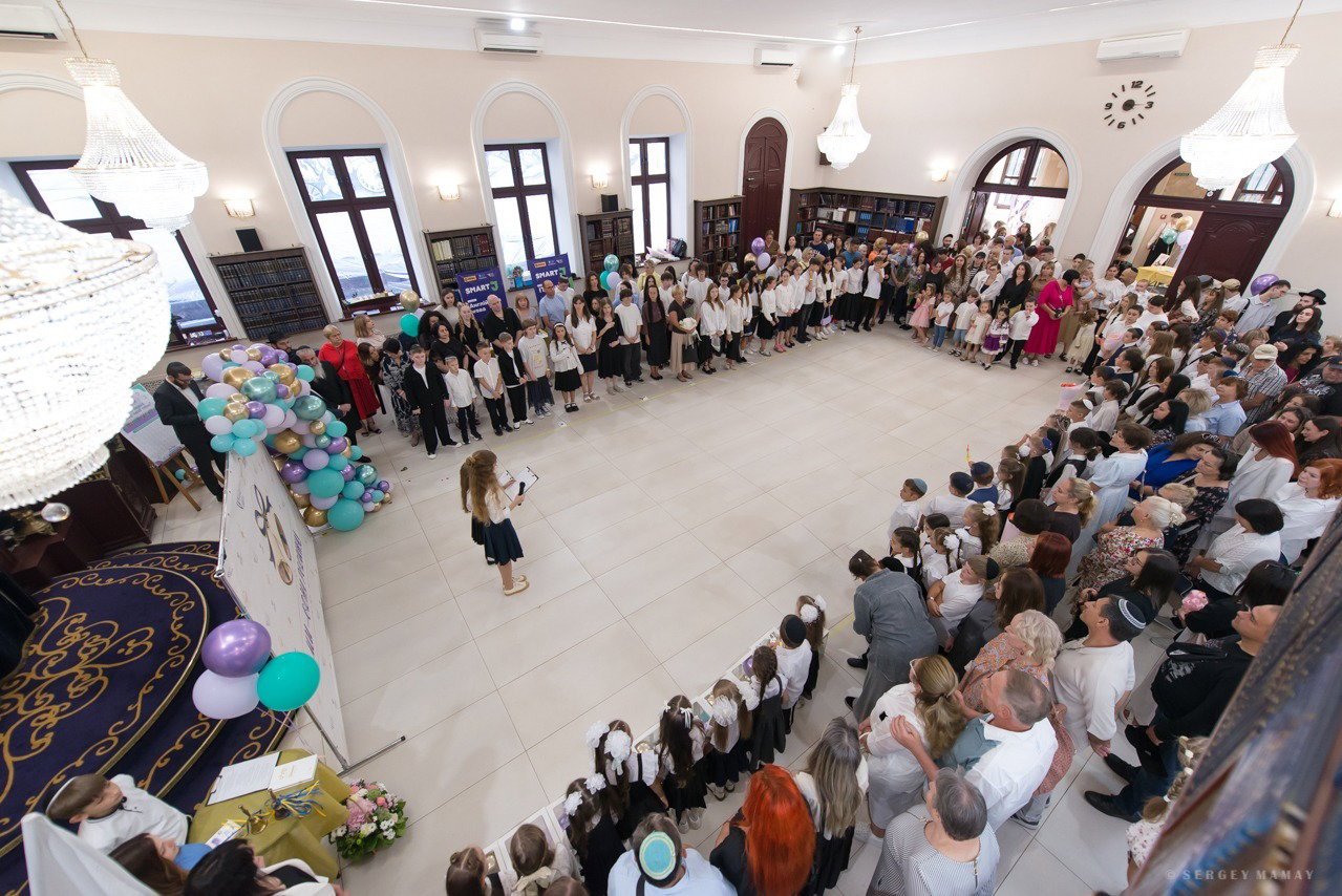 מרגש: כך פתחו שנה הילדים שגדלו במציאות שאף אחד לא אמור להכיר