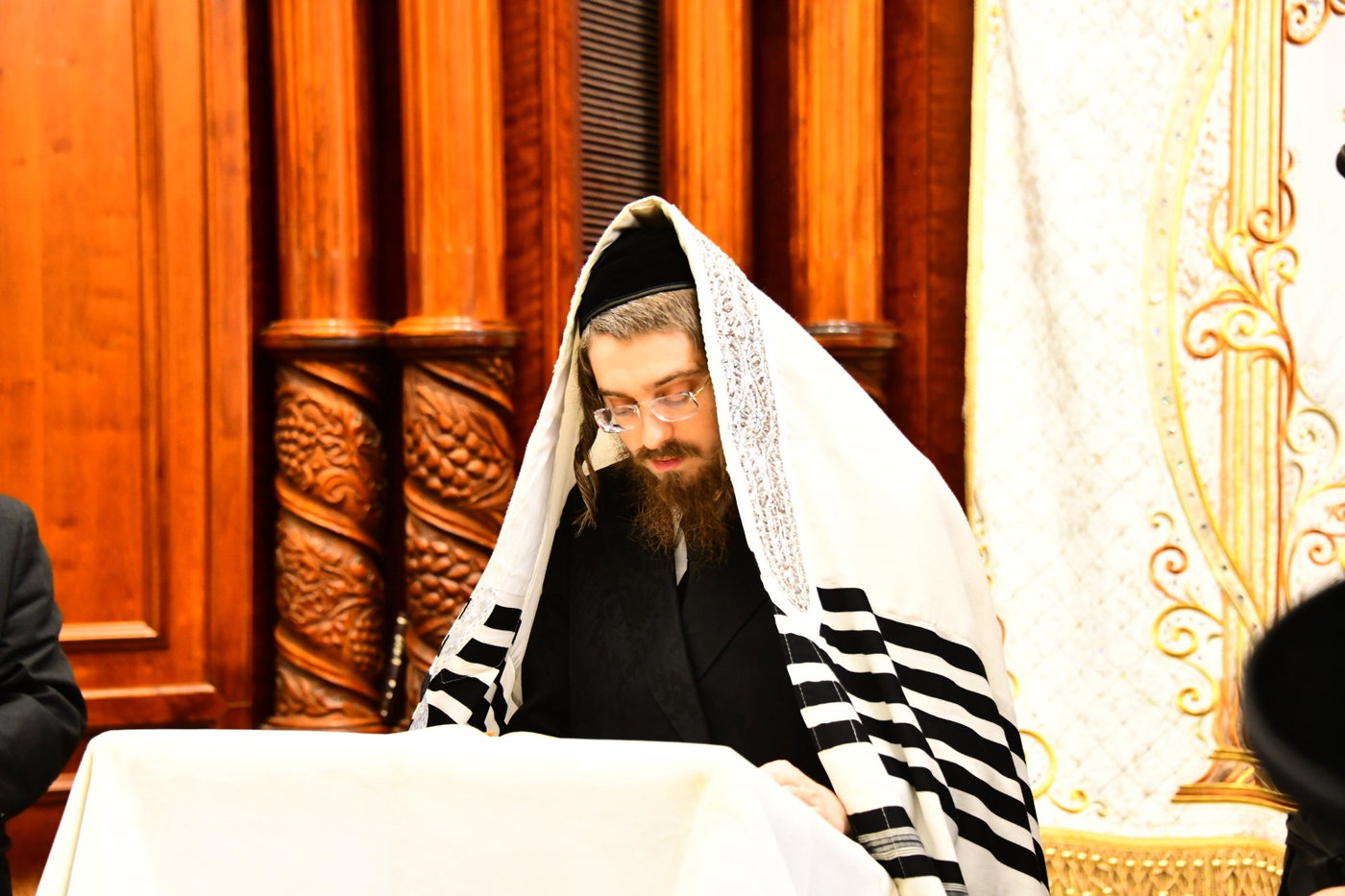 האדמו"ר מסאדיגורה בהתרת נדרים