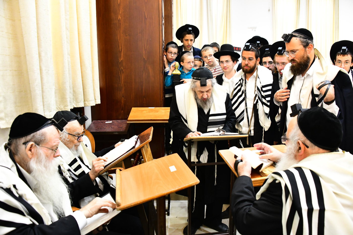הגר"ד לנדו והגרמ"ה הירש בהתרת נדרים