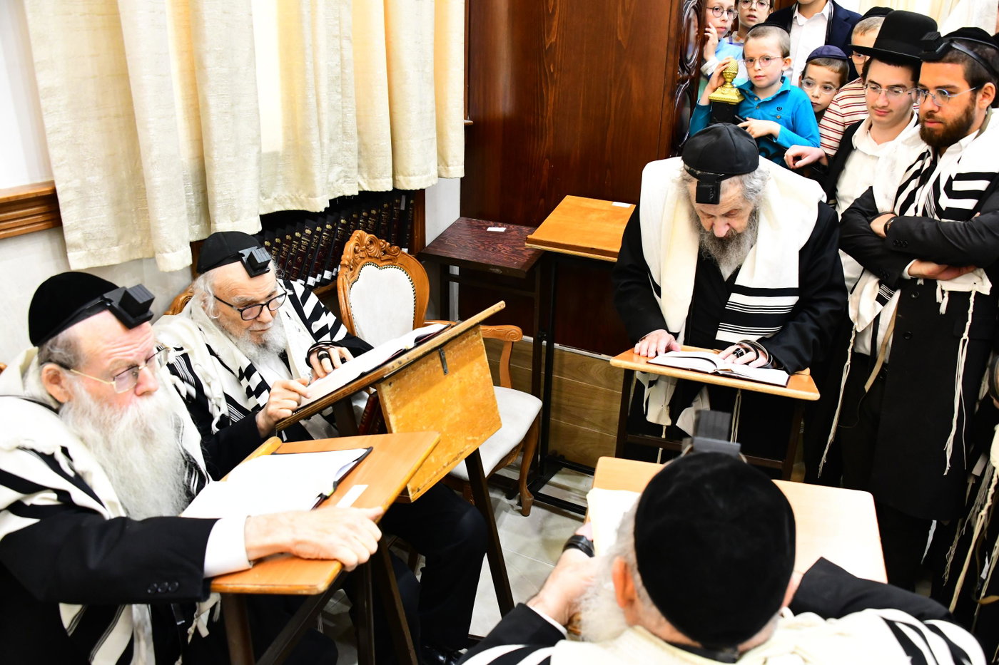 הגר"ד לנדו והגרמ"ה הירש בהתרת נדרים