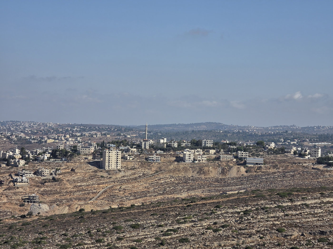 ואדי אלצ'בעא "גי צבועים" המערבי בסמוך לחוות מעוז צור ולכפר דיר עבזיע