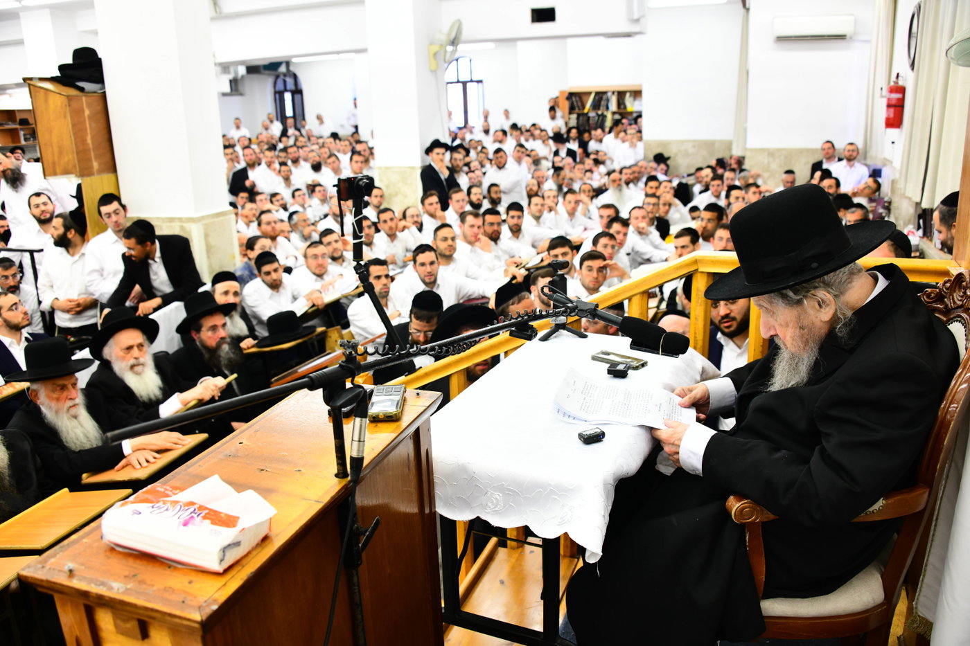 הגר"ד לנדו בישיבת מיר