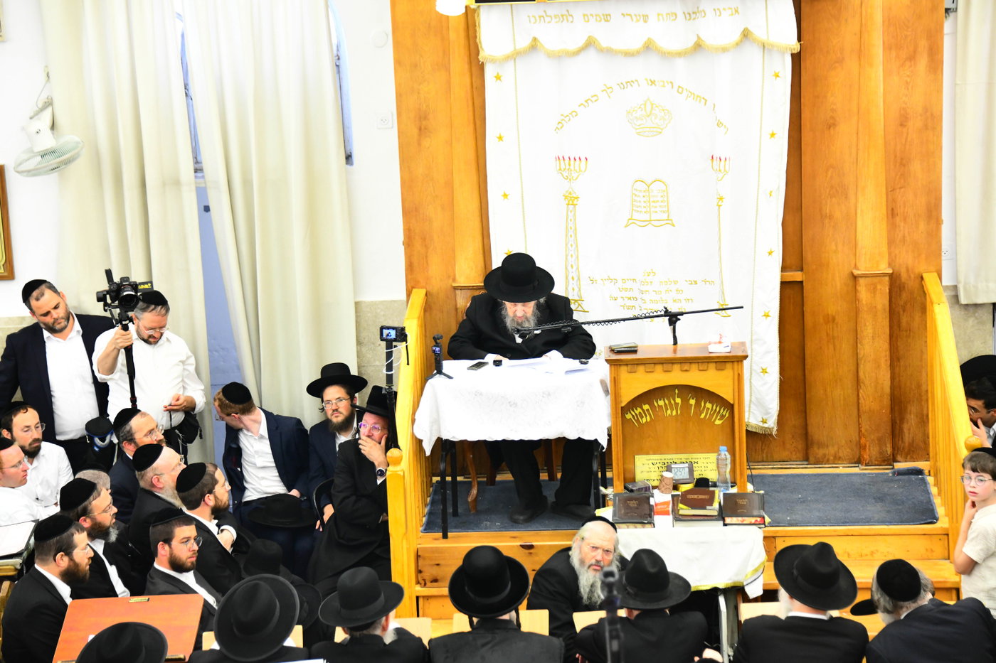 הגר"ד לנדו בישיבת מיר