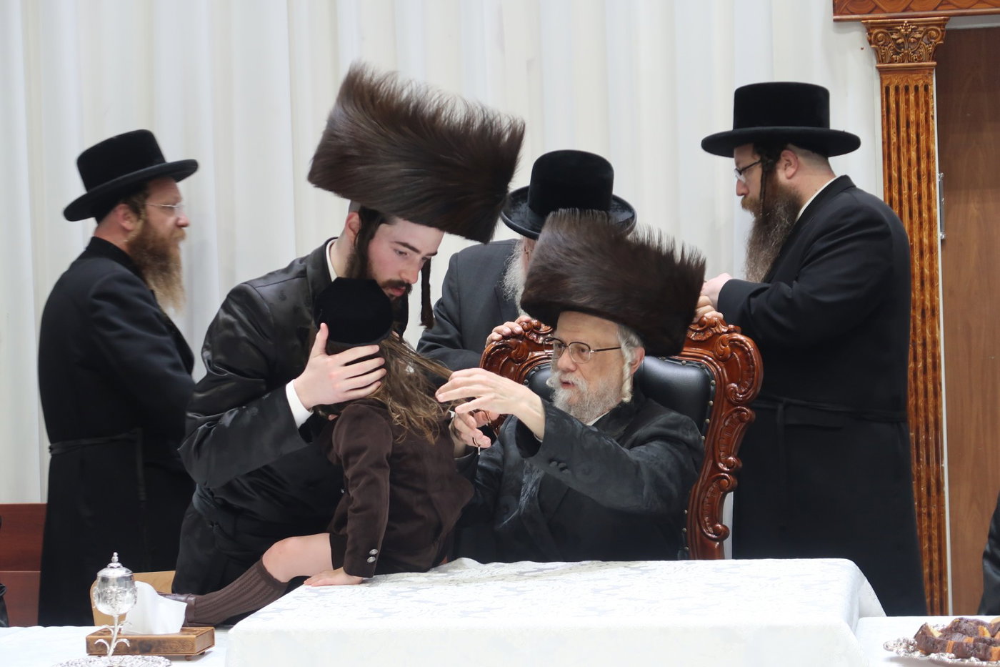 שמחת החלאקה לניני האדמו"ר מסערט ויז'ניץ