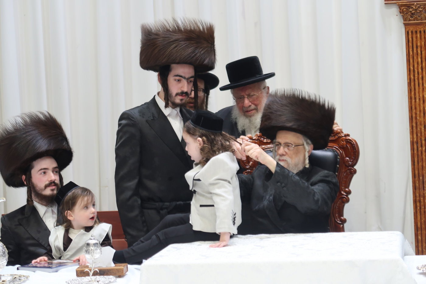 שמחת החלאקה לניני האדמו"ר מסערט ויז'ניץ