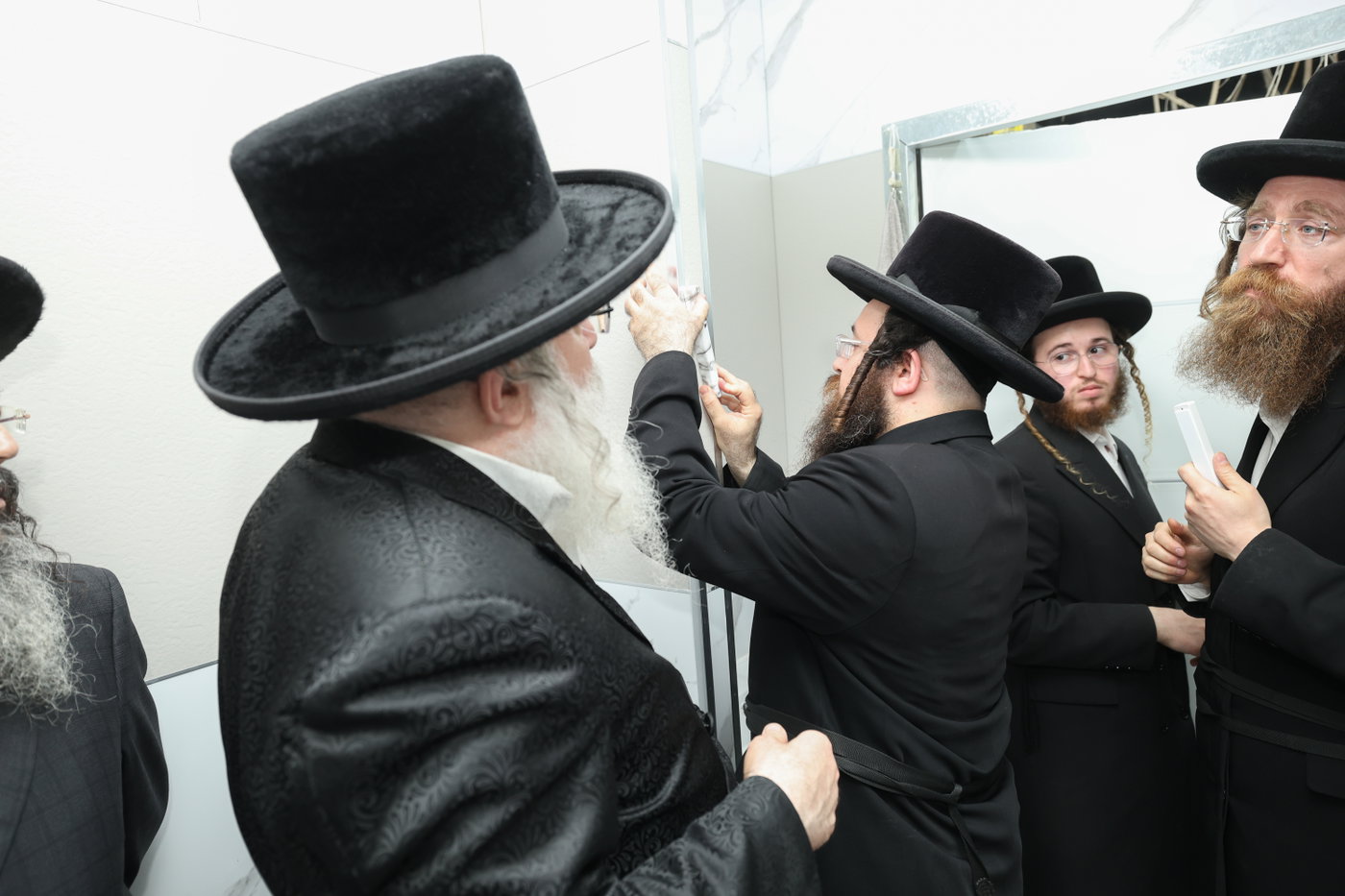 חנוכת הבית לביהמ"ד נדבורנה בעיה"ק ירושלים