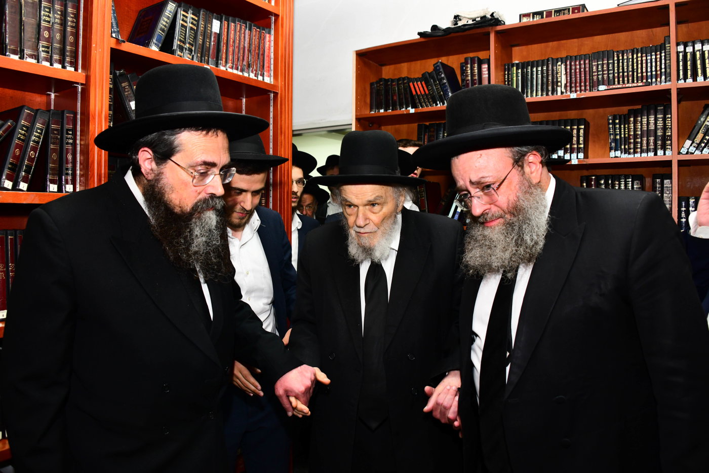 הגרמ"ה הירש בישיבת מיר בברכפלד